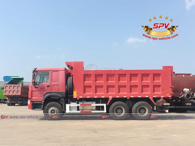 Dump Tipper Sinotruk - LS